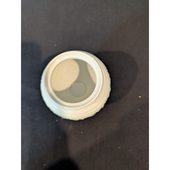 Meissen Green Ivy Pedestal Vase – 19th Century – Factory Second - Picture 3 of 9